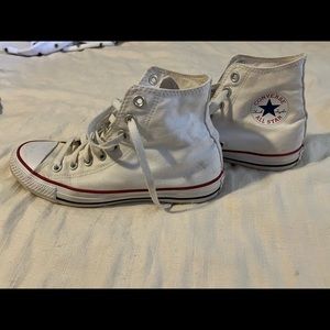 Super cute high top converse